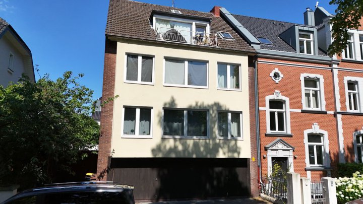 In traumhafter Lage: Düsseldorf-Oberkassel - vielseitig nutzbares Mehrfamilienhaus
