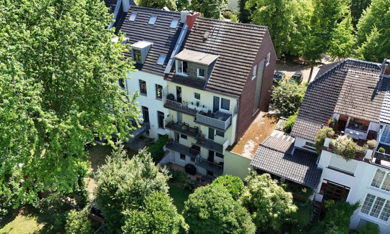 In traumhafter Lage: Düsseldorf-Oberkassel - vielseitig nutzbares Mehrfamilienhaus