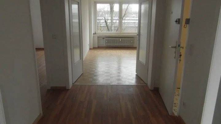 In traumhafter Lage: Düsseldorf-Oberkassel - vielseitig nutzbares Mehrfamilienhaus